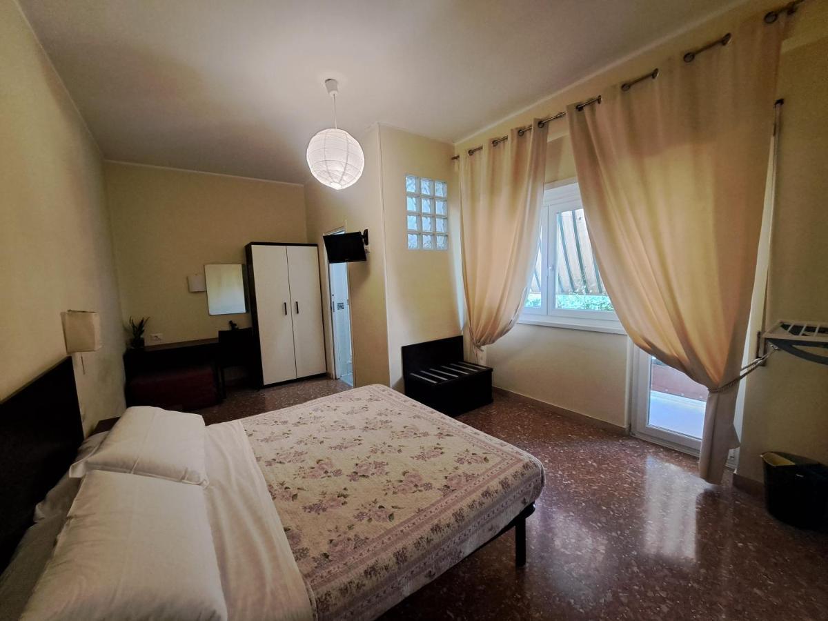 에코 B&B 마렐라 로마 외부 사진