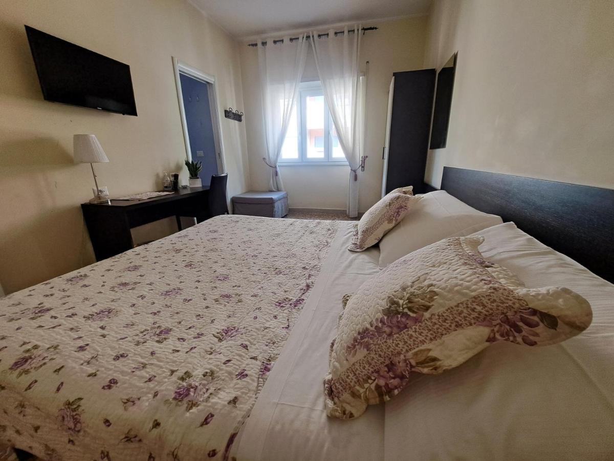 에코 B&B 마렐라 로마 외부 사진